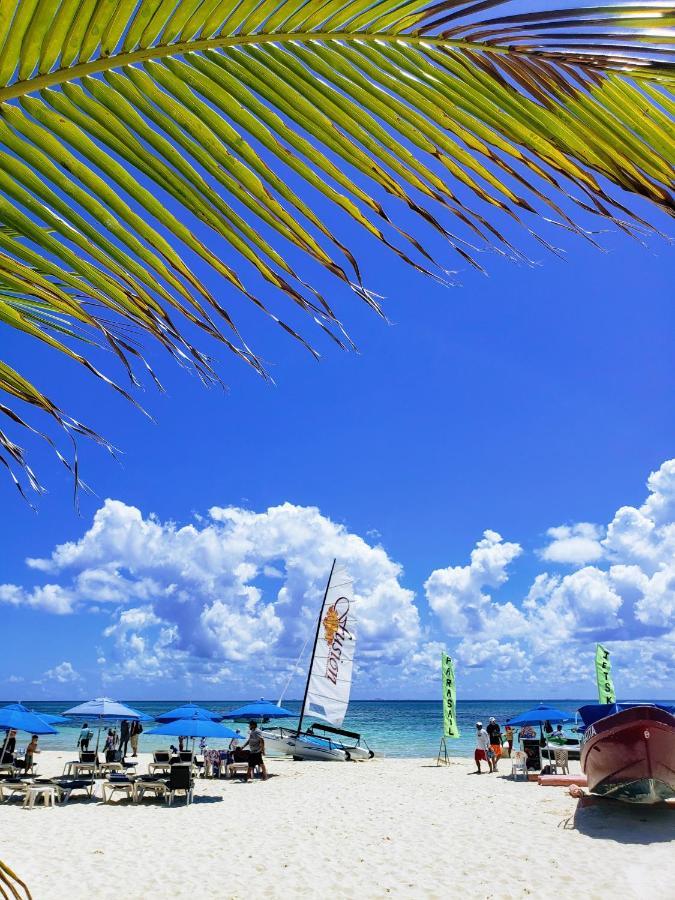 Lezzoto 2.5 Beach Playa del Carmen Exterior foto
